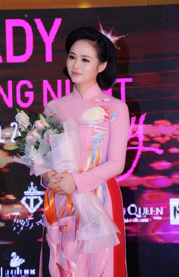 pham-phuong-lan-huong-queen-5
