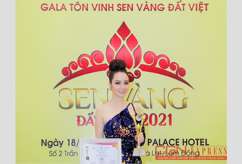 sen-vang-dat-viet-mai-thu-huyen1