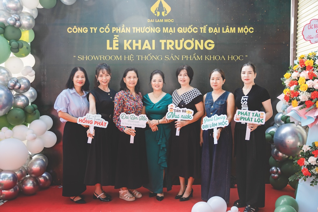 akhai-truong-showroom-dai-lam-moc-thanh-hoa-8