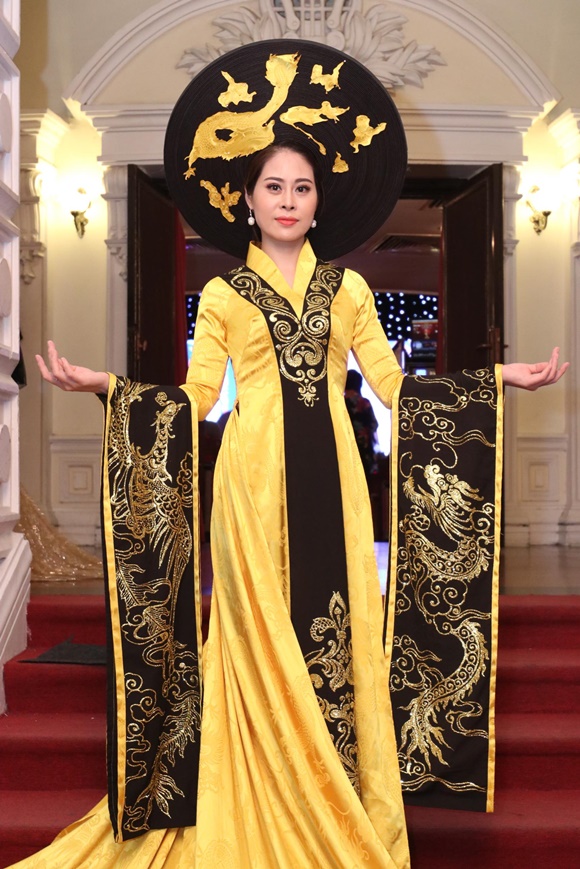 thanh-thuy-huong-queen-3