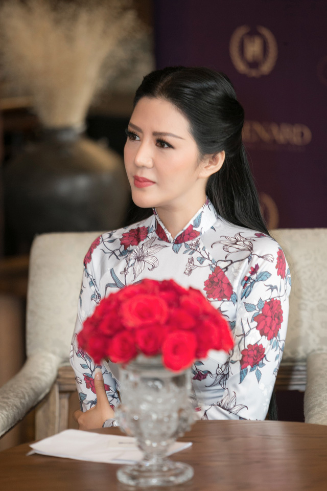 dinh-hien-anh-mrs-ao-dai-kndn
